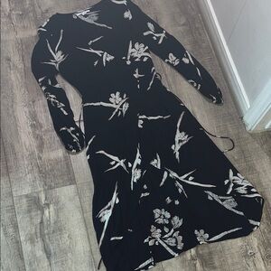 O'Neill Black and White Floral Long Sleeve Dress